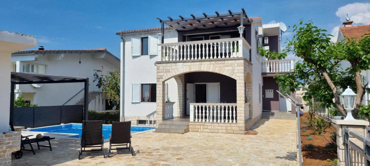 Kuca Za Odmor Angelina Vila Primošten Exterior foto